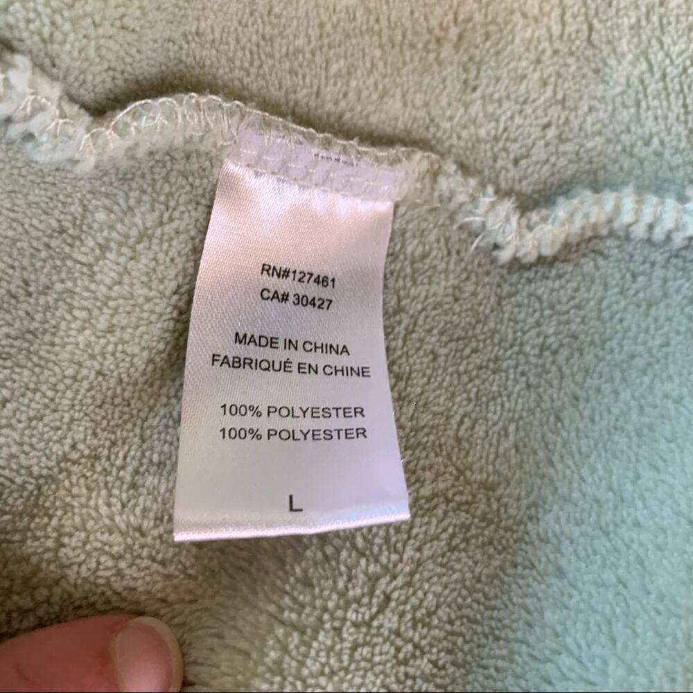 Wildfox light sage green Pillow Talker embroidered hooded robe size Large - Picture 11 of 13